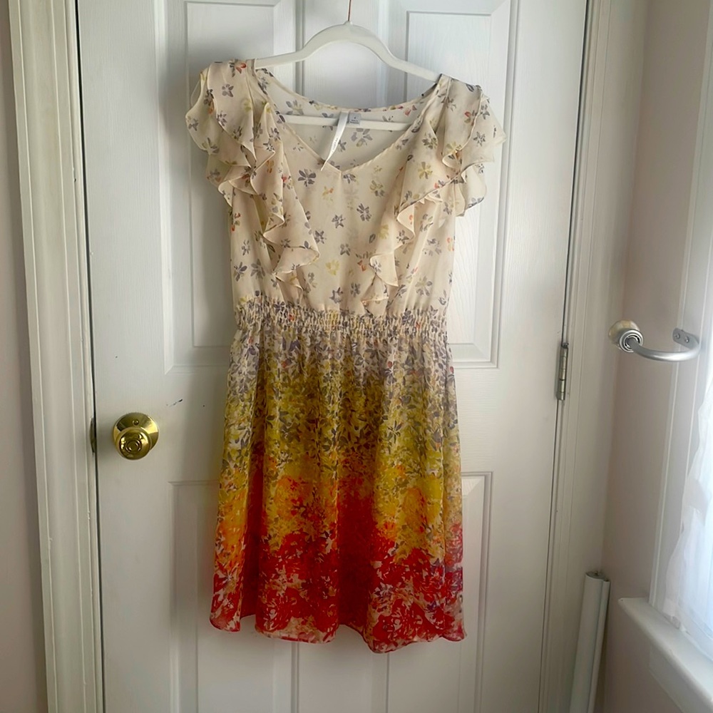Lauren Conrad cream floral dress size 4